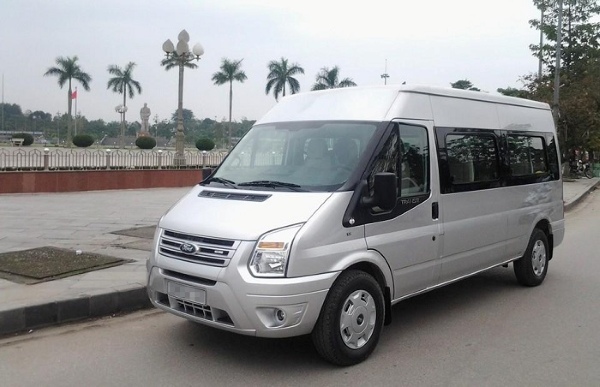 Xe 16 chỗ cho công ty