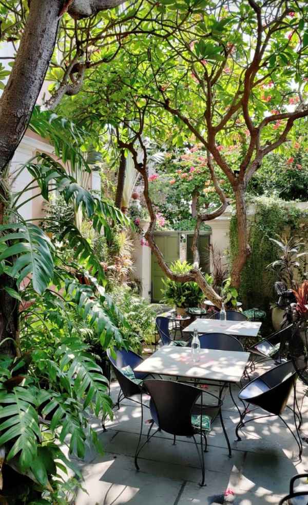 Thiết kế không gian quán cafe ngoài trời đang trở thành xu hướng không thể bỏ qua