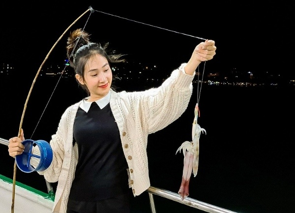 Câu mực đêm Phú Quốc