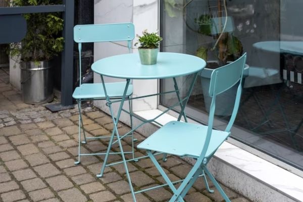 Mẫu bàn ghế gỗ cafe ngoài trời