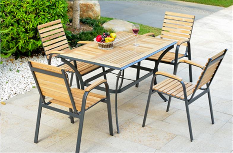 Bàn ghế cho khu vực cafe ngoài trời