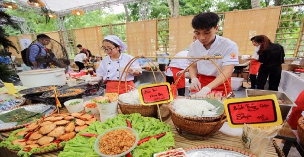 Gian hàng ẩm thực miền Tây