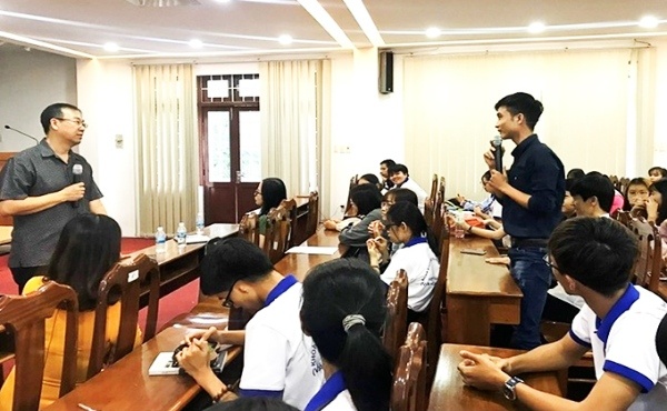Ngành khoa học xã hội và nhân văn