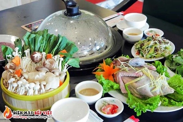 Nồi lẩu hơi là thiết bị nấu ăn sử dụng cơ chế hấp hơi nước nóng để làm chín thực phẩm