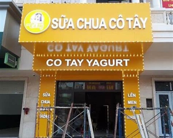 Biển alu chữ nổi mica mặt tiền cửa hàng