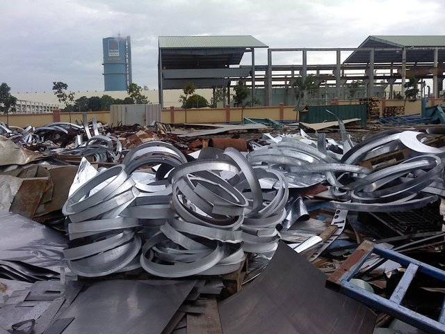 Phế liệu nhôm và sắt
