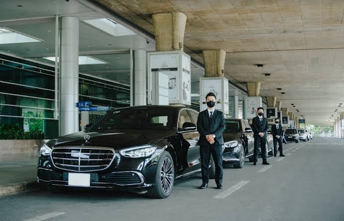 Dịch vụ cho thuê xe mercedes tự lái hà nội mang lại sự chủ động